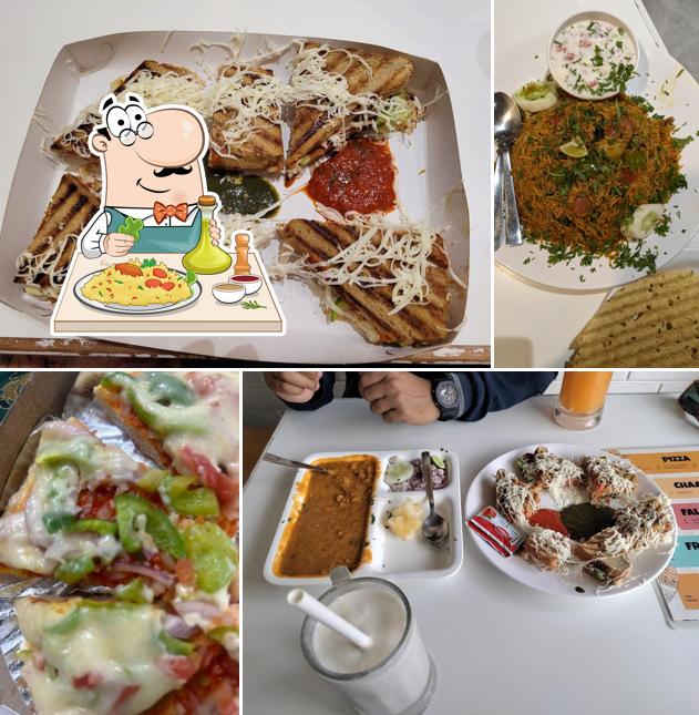 Meals at FALAHAAR WAKAD