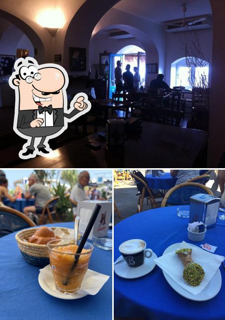 Dai un'occhiata agli interni di Bar del Porto