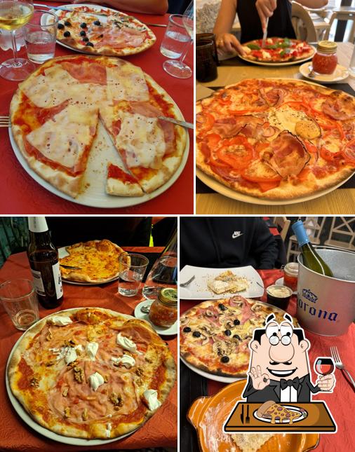 Prenditi una pizza a Pizza Hot