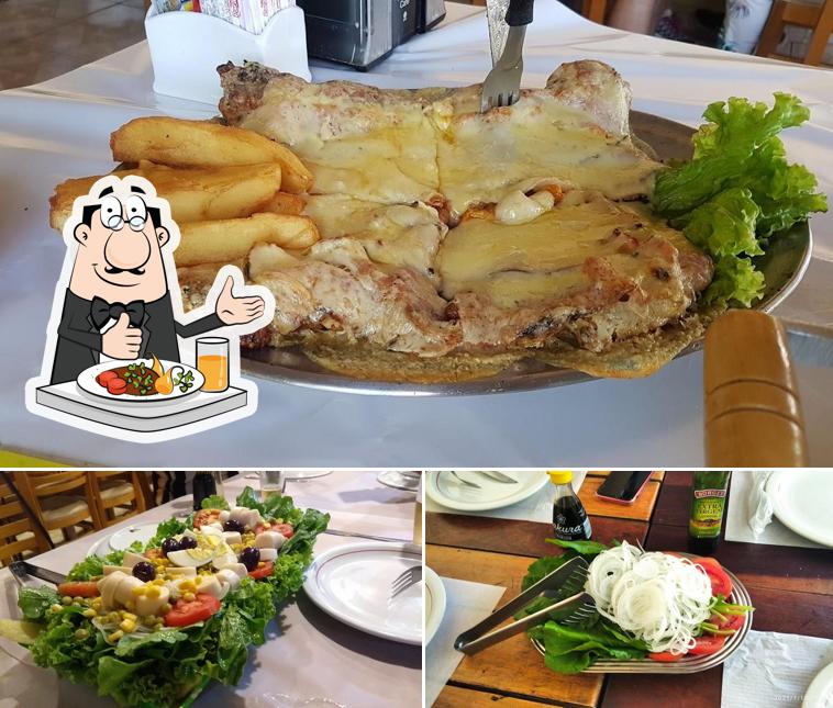 Comida em Rancho do Frango Churrascaria