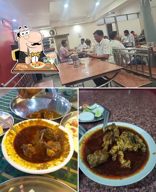 Among different things one can find food and interior at Sri Sawaji veg &non-Veg Restaurant