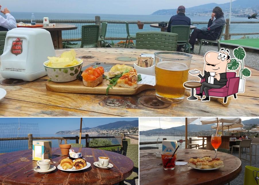 Siediti a un tavolo di La Vesca