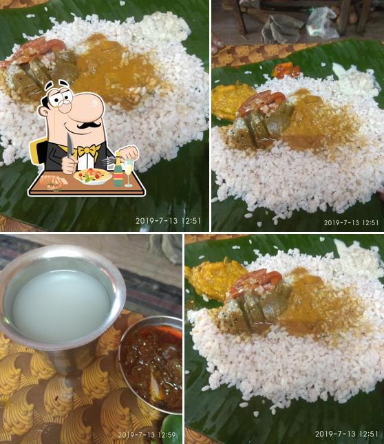 Food at അച്ഛമ്മേടെ ഊണും മട്ടൺ കറിയും