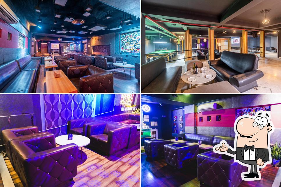 Bargain Sports Bar and Lounge