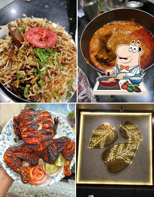 Chicken curry at Hotel Jaihind Darbar