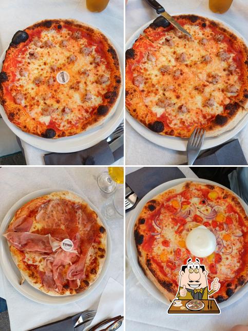 Ordina tra le molte varianti di pizza