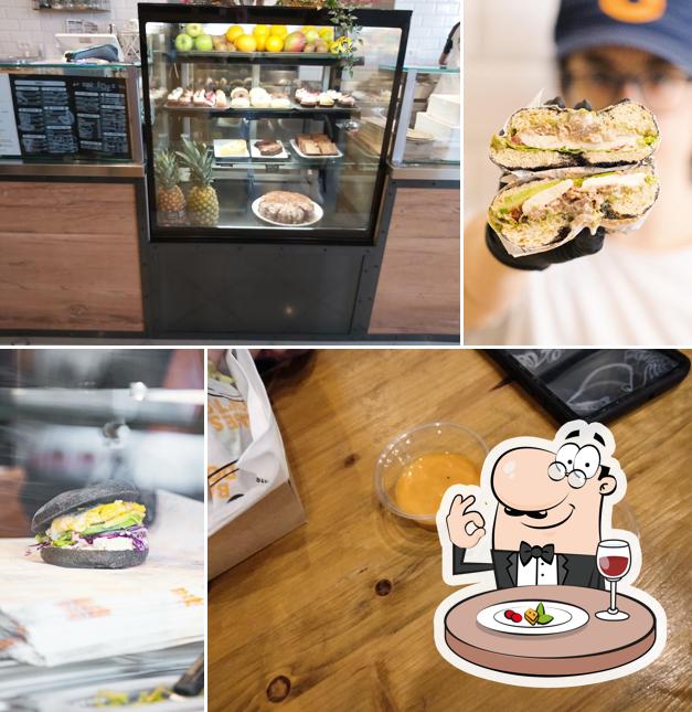 Platti al Bagel Road