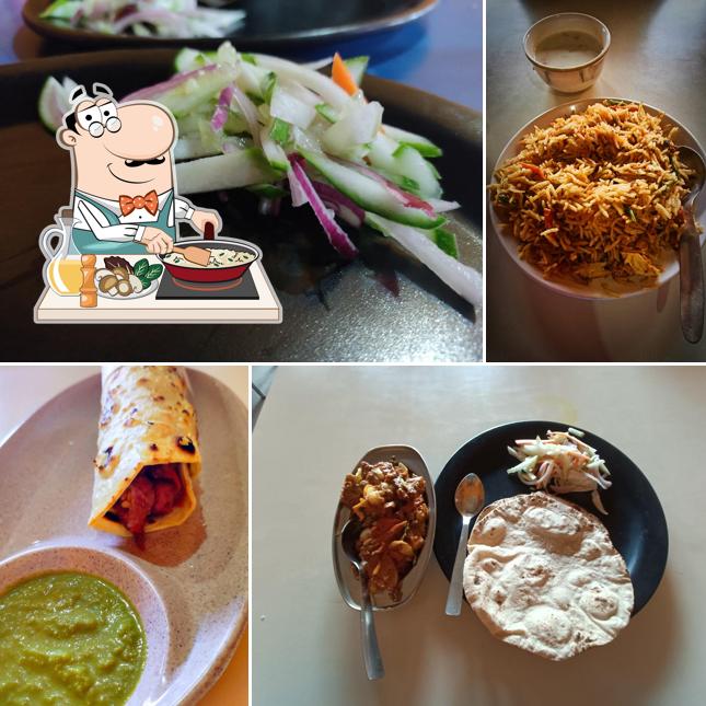 Fried rice at Chef's Chowpaty Ashok Nagar