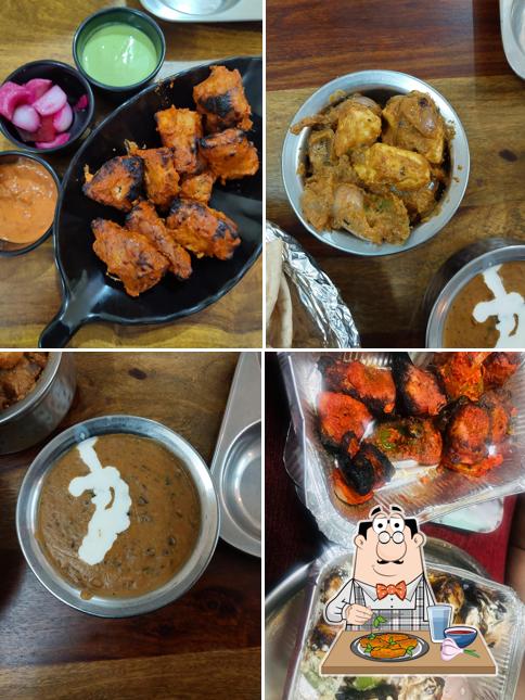 Chicken wings at Peppy Punjabis