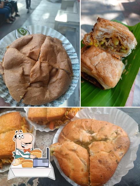Garlic bread at Iyengar’s Bakery