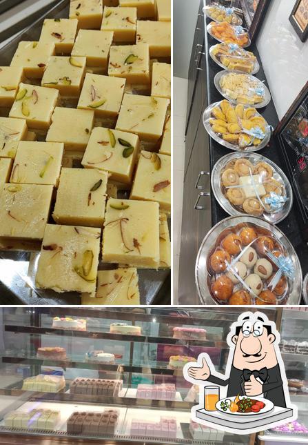 Meals at SRM Sweets & Cakes - Perundurai