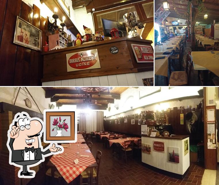 Siediti a un tavolo di Nuova Osteria dei Tarocchi Pizzeria a Minerbio