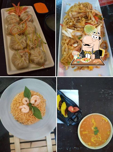 Pad thai at T & T Kitchen