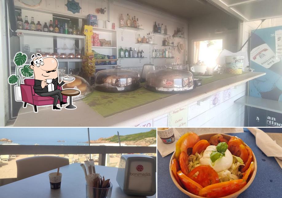 Questa è la immagine che mostra la interni e cibo di Vasa Anna Rita Martina