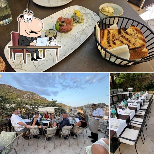 Siediti a un tavolo di Paradise Garden Hvar