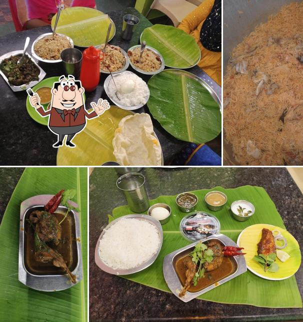 Food at Yaazh (யாழ்)Chettinadu mess