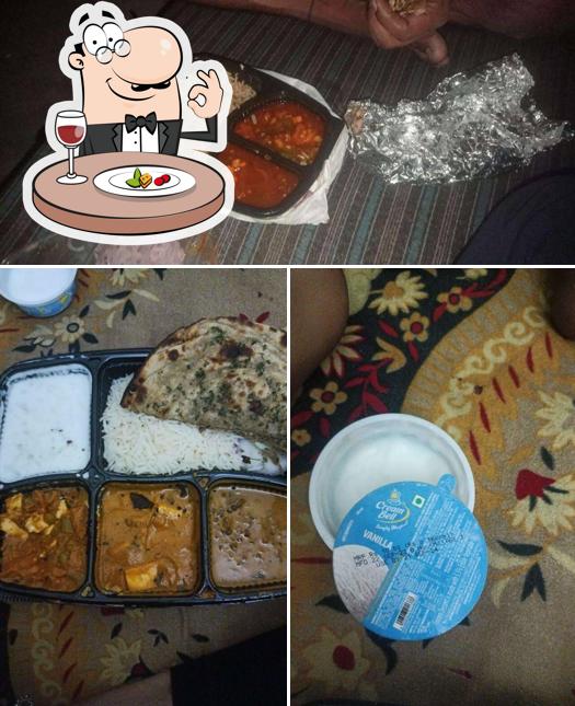 Meals at Sheetal Ji Chaap Wale