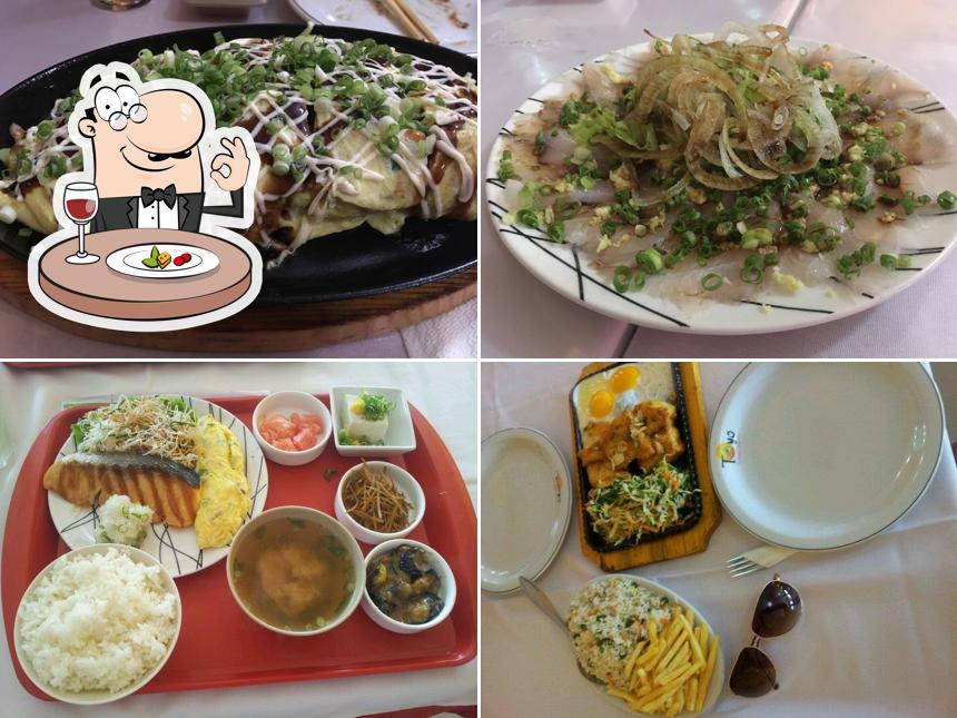 Comida em Toyo Comida Oriental