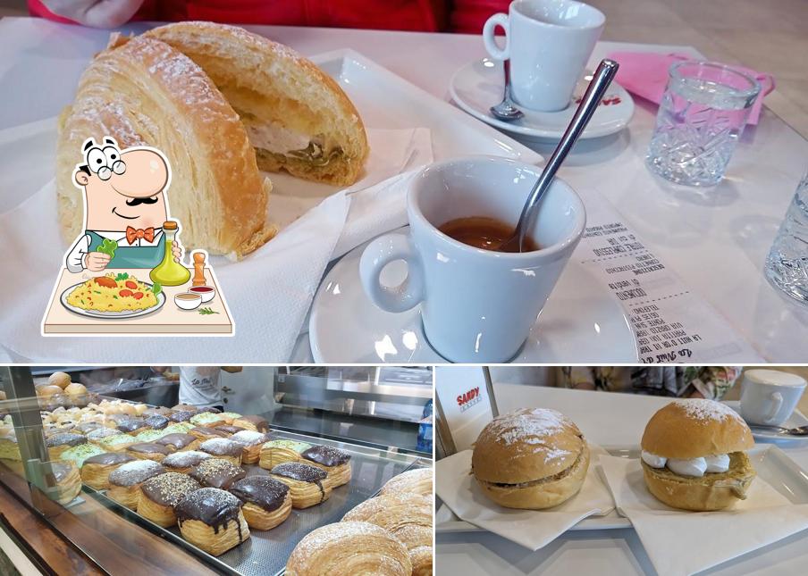 Platti al Bar Pasticceria La Nuit d’Or