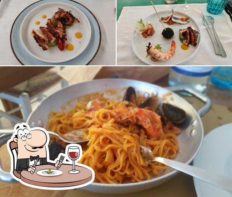 Cibo al L'angolino sul mare