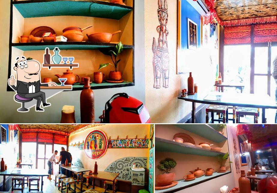 Check out how Aahare Bangla looks inside