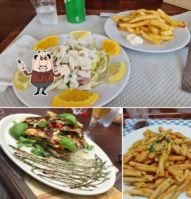 Platti al Ristorante Pizzeria Pasto Pronto al Solito Posto