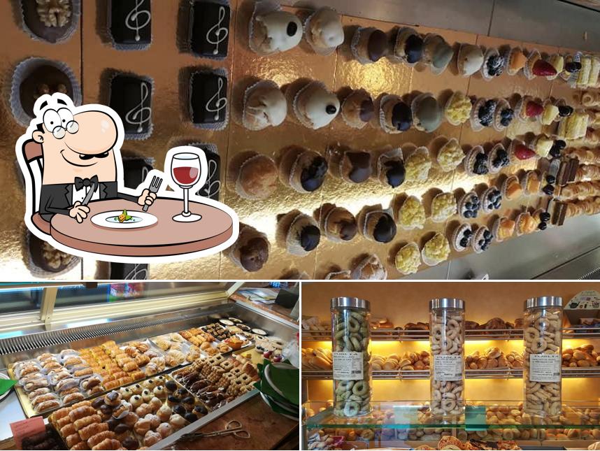 Platti al La bottega dei sapori di Mara - Panificio Pasticceria