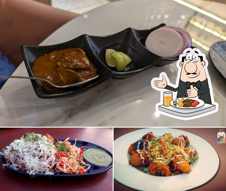 Food at RAVI'S KITCHEN