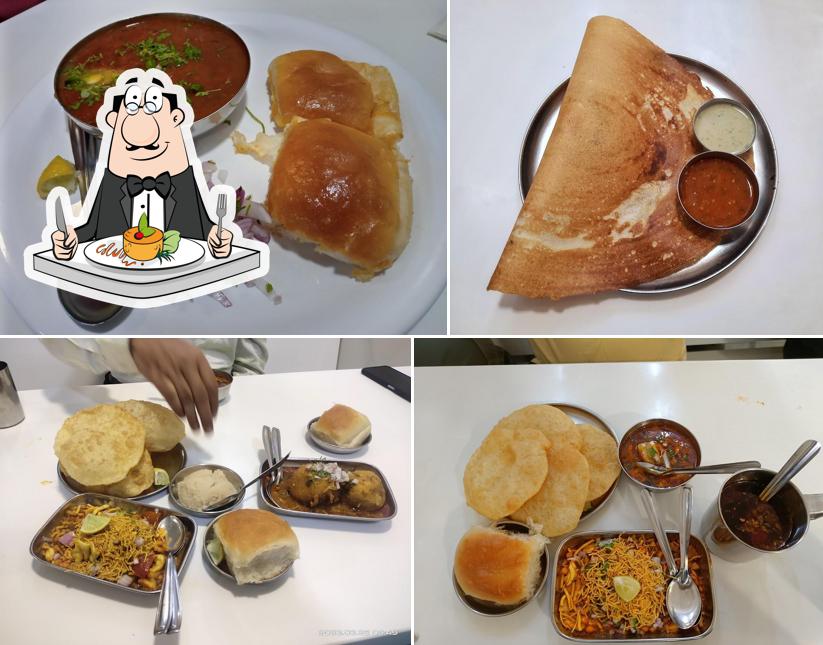 Meals at Chandravilas Bhuvan