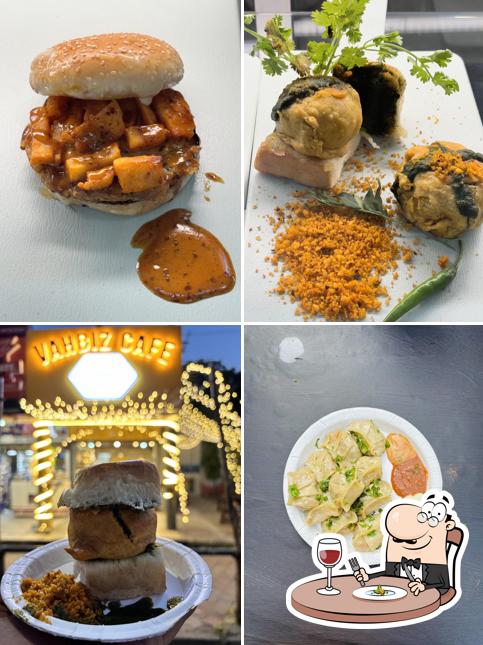 Food at Vahbiz cafe