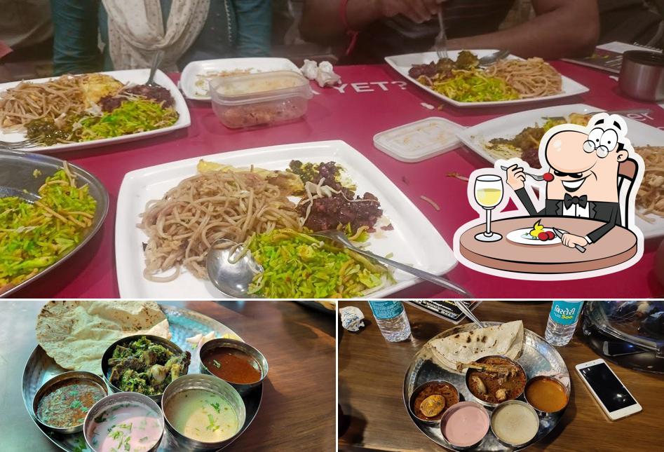 Meals at Rassa Shetkari Dhaba