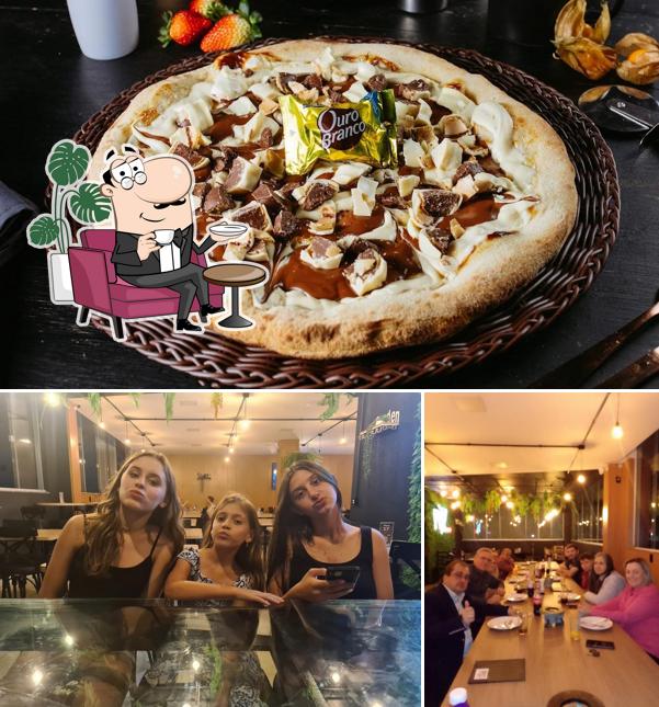 O Pitz Pizzaria SC se destaca pelo interior e comida
