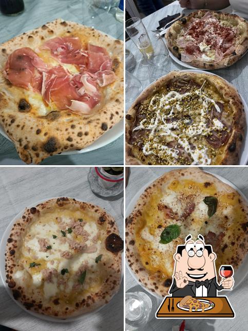 A Sesto Senso Ristorante Pizzeria, puoi assaggiare una bella pizza