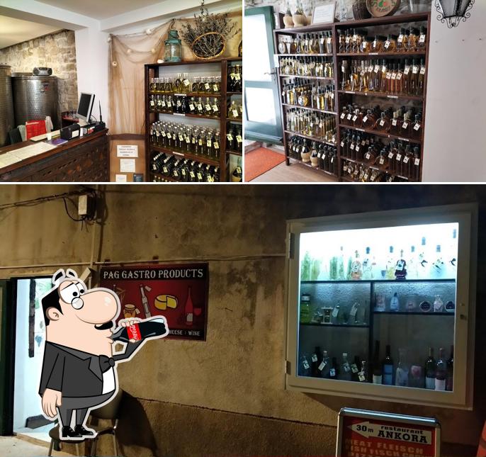 PAG GASTRO PRODUCTS si caratterizza per la bevanda e interni