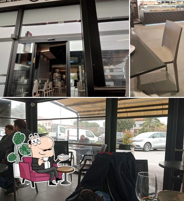 Dai un'occhiata agli interni di Bar Pippo