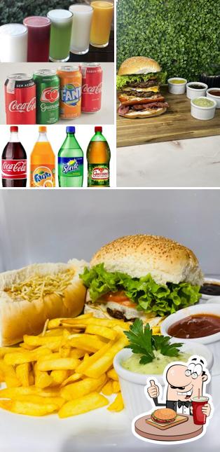 Consiga um hambúrguer no MAXIMUS BURGUER TIJUCAL