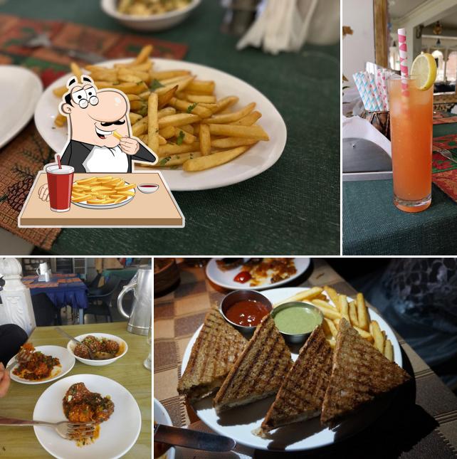 French fries at Mewar Haveli - At Lake Pichola
