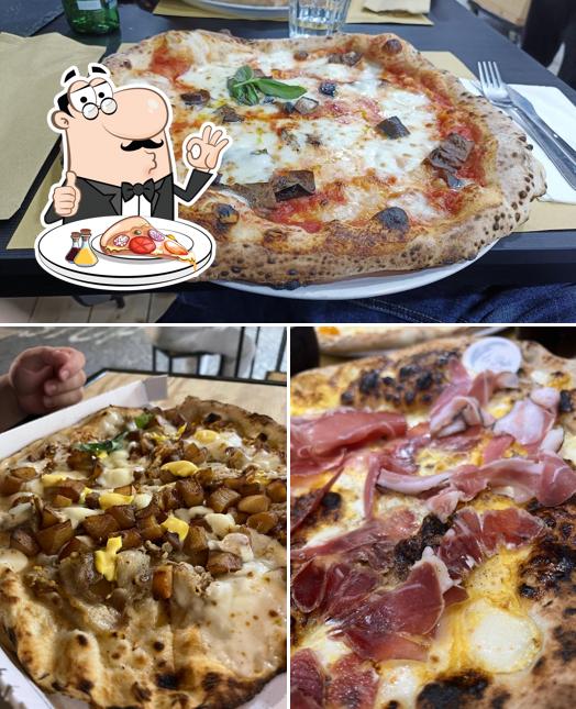 Ordina tra le molte varianti di pizza