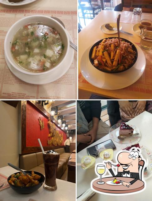 Chicken soup at Ming Garden-Restaurant