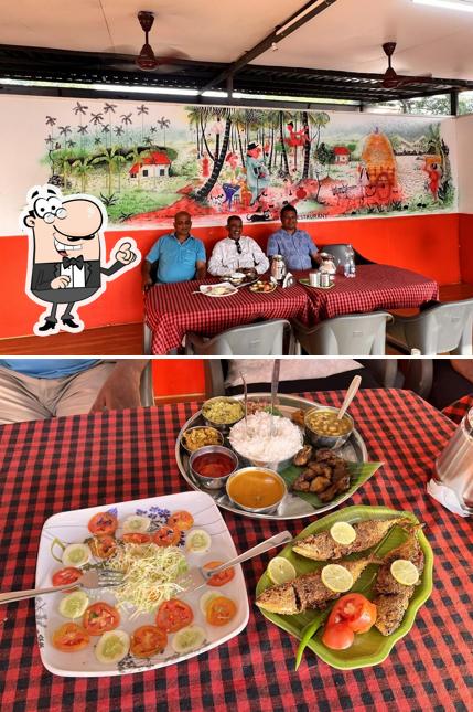 Check out how Papa's Restaurant looks inside