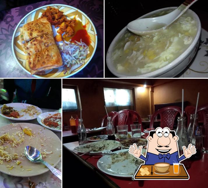 Clam chowder at Adi Peep Inn