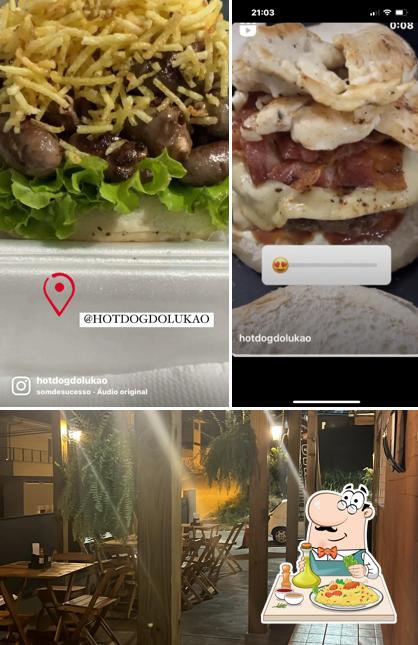 A imagem da comida e interior no Hot dog do Lukão( Forquilhas)