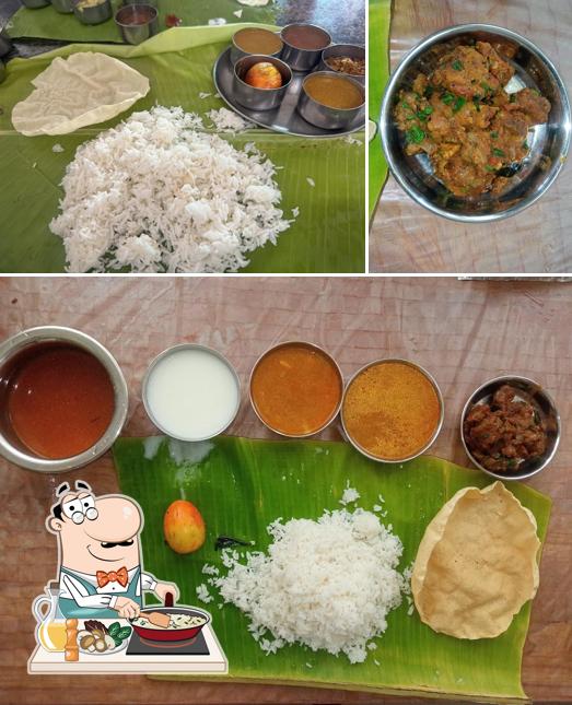 Fried rice at Raasaathi Unavukkudil