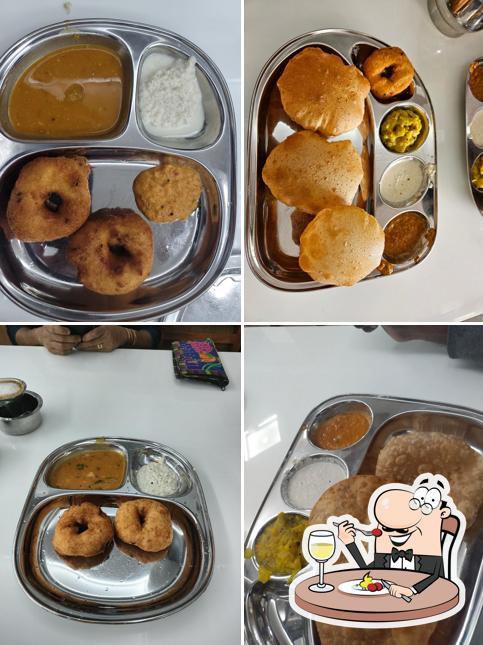 Hotel Aarya Bhavan (Pure Veg)
