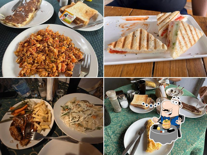 Food at Dinha's Restaurant