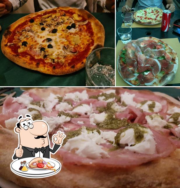 A Bistrot83, puoi ordinare una bella pizza