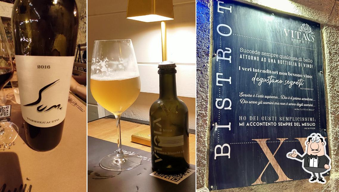 Siediti a un tavolo di Vita's Bistrot