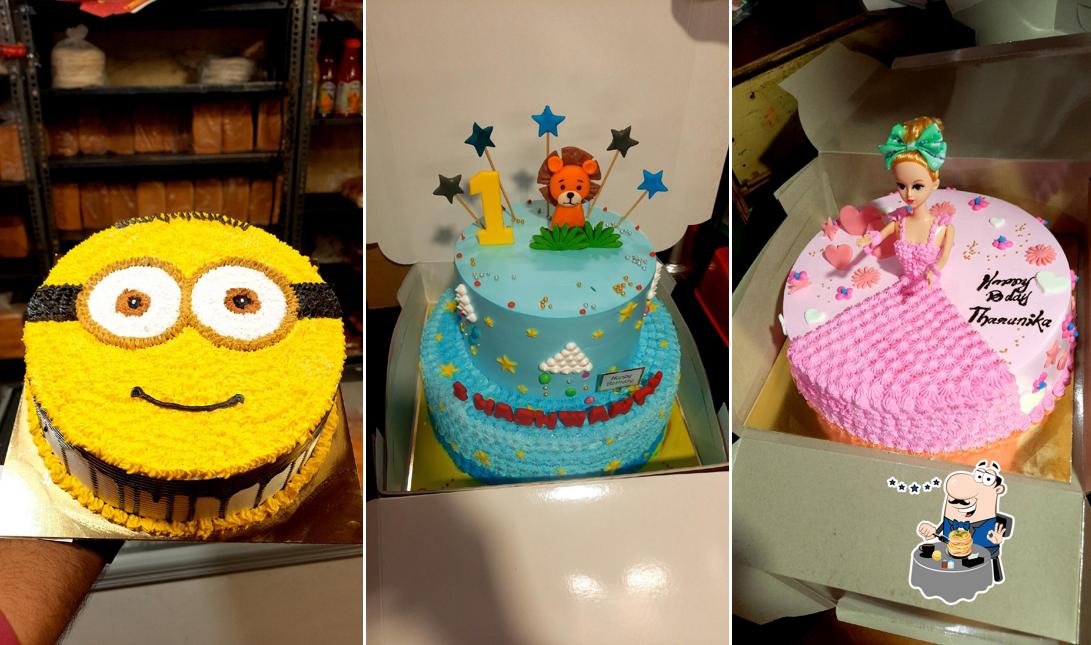 Food at D'Cake Plaza Melakottaiyur