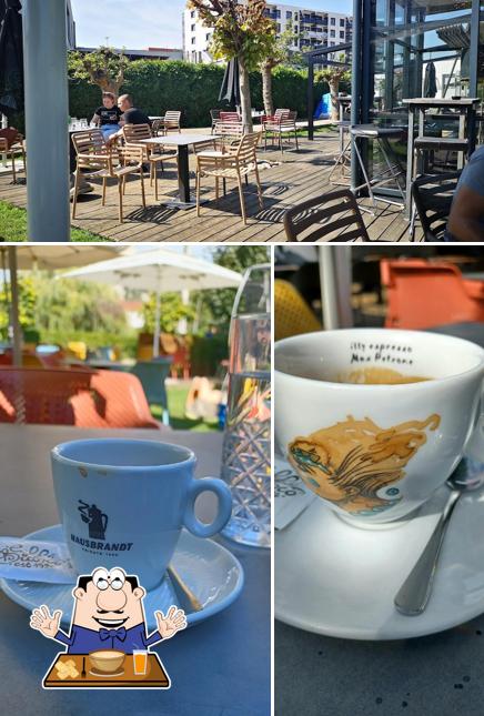 Caffe Bianco si caratterizza per la cibo e interni
