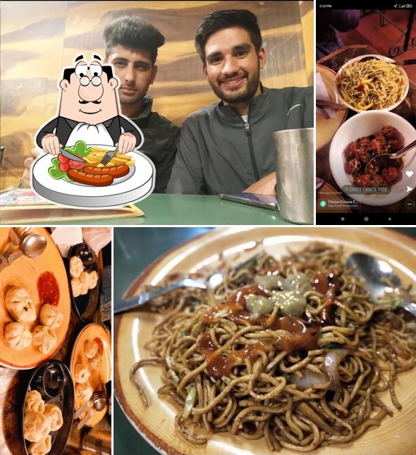 Chow mein at Choice Chinese Food